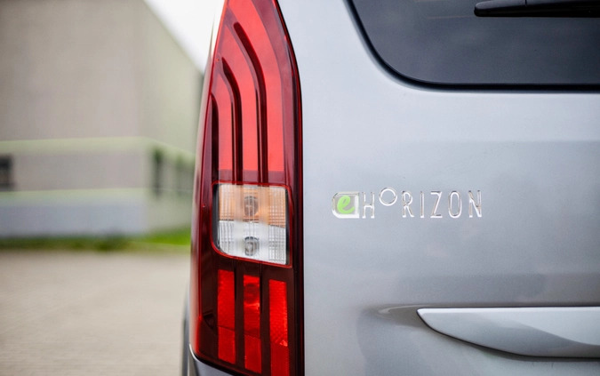 Peugeot Rifter cena 250500 przebieg: 10, rok produkcji 2024 z Sompolno małe 301